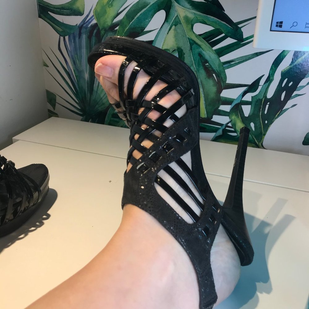 Mixed leather Wild Rose platform heels size 6.5